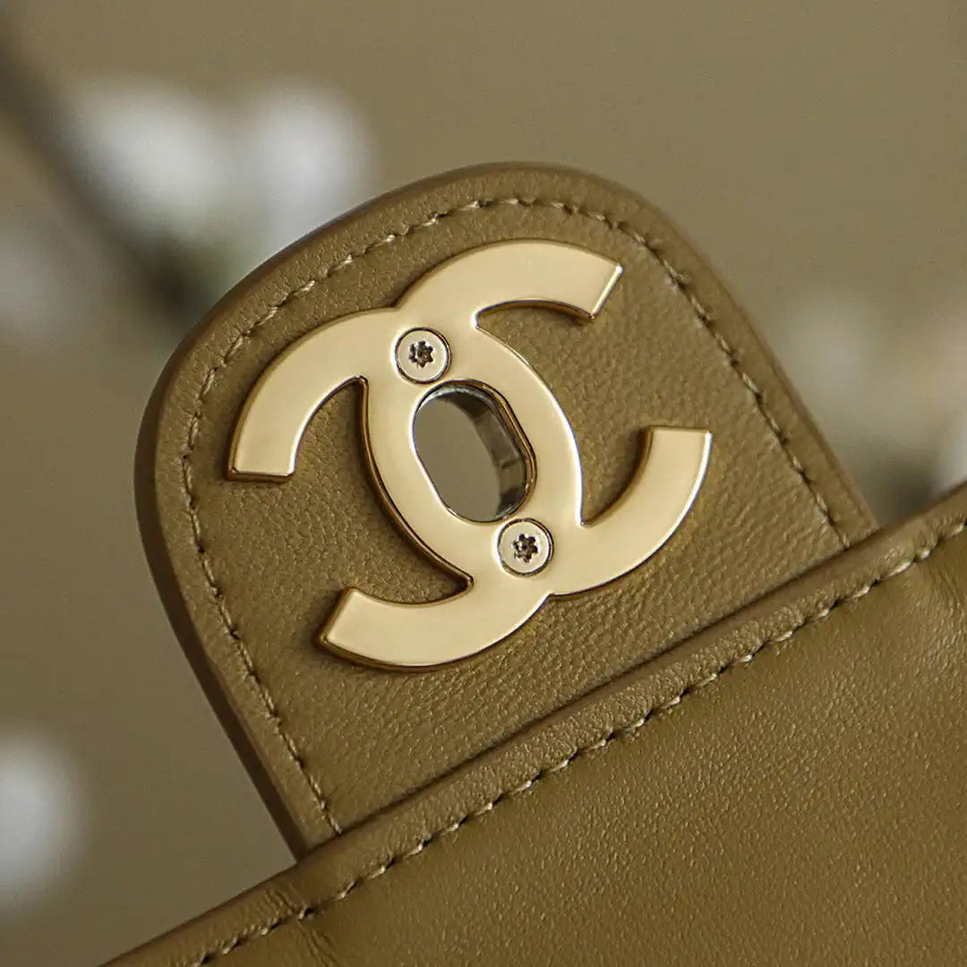 Chanel 26ss Matthieu Blazy Flap bag A00093 Brown suede