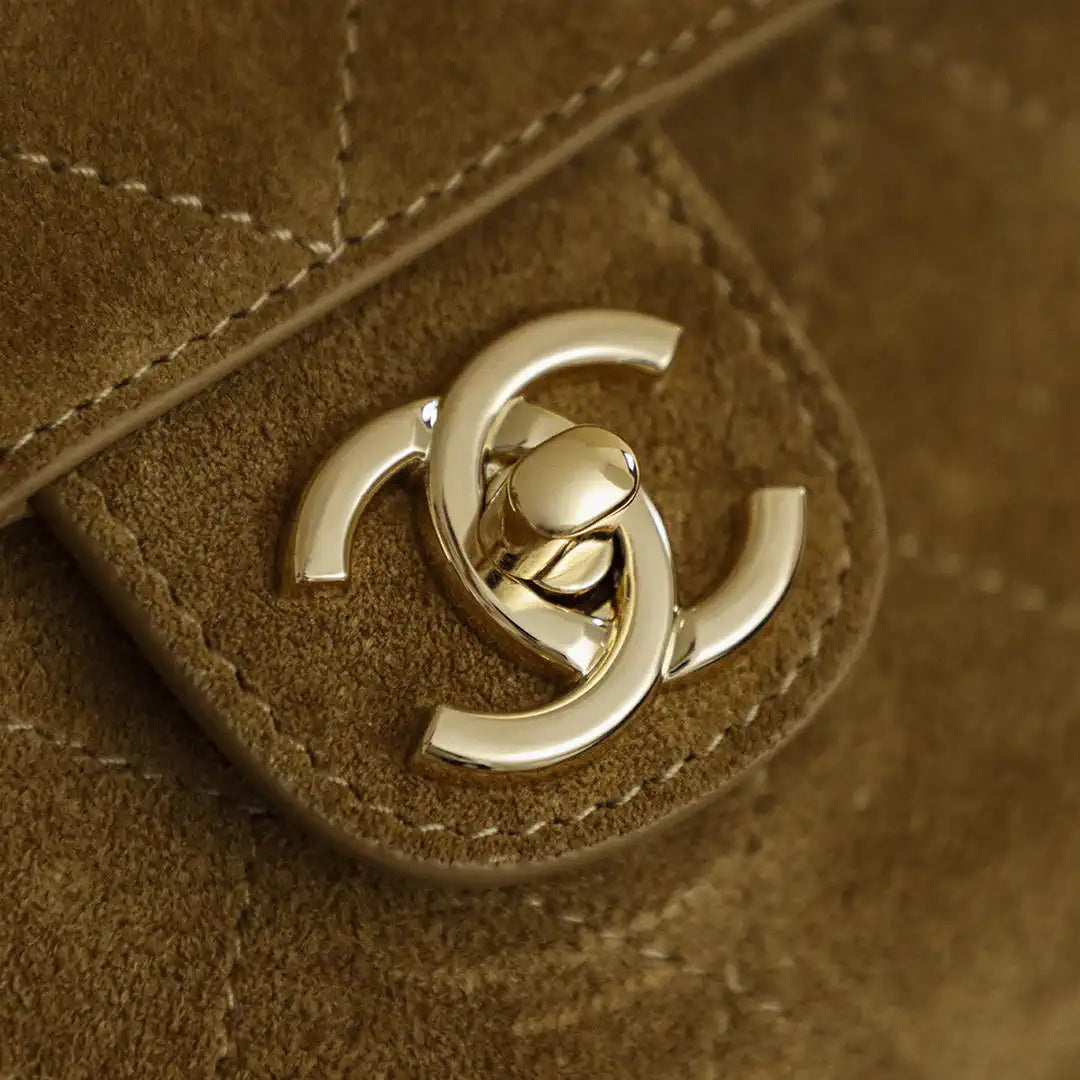 Chanel 26ss Matthieu Blazy Flap bag A00093 Brown suede