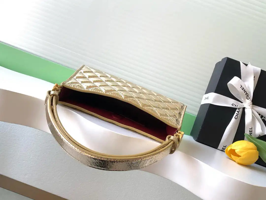 Chanel 26X AS6045 Hobo bag Lambskin Gold