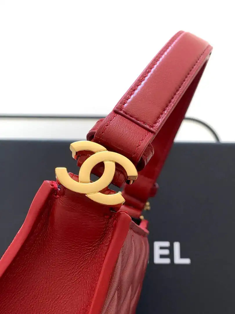Chanel 26X AS6045 Hobo bag Lambskin Red