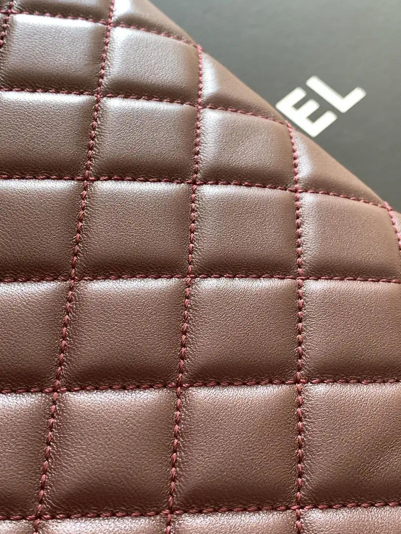 Chanel 26X AS6045 Hobo bag Lambskin Wine Red