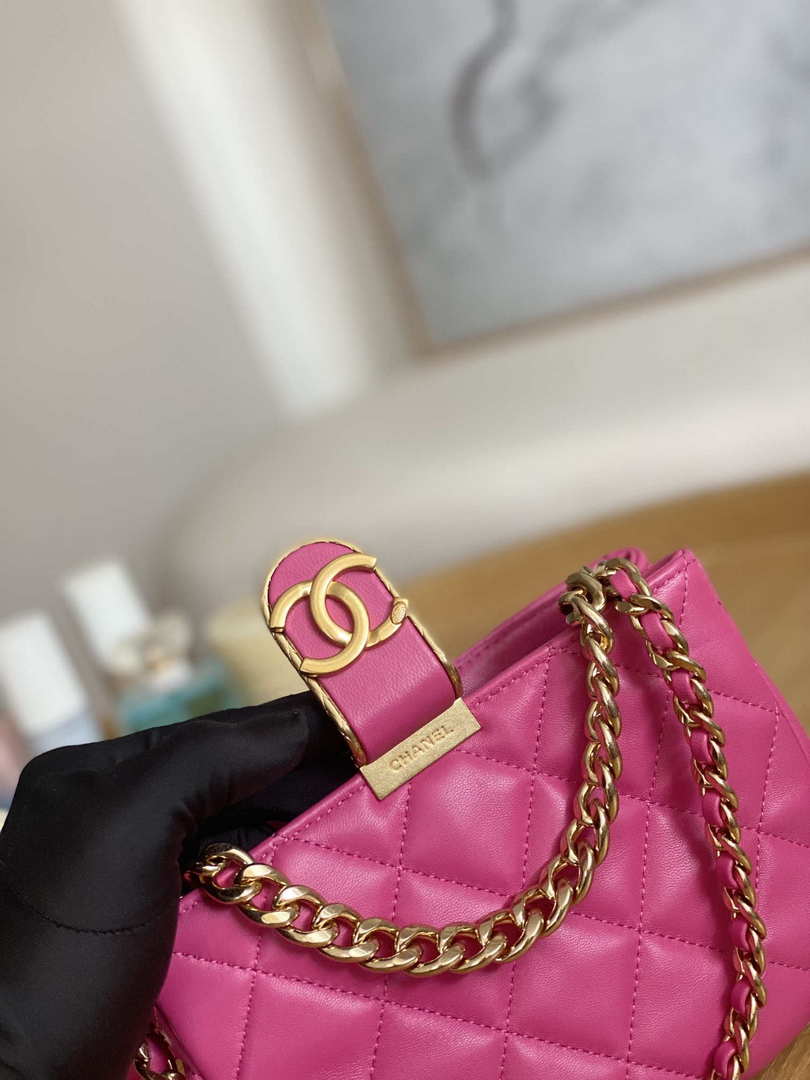 Chanel 3475 Small HOBO Handbag Lambskin & Gold-Tone Metal Rose Red