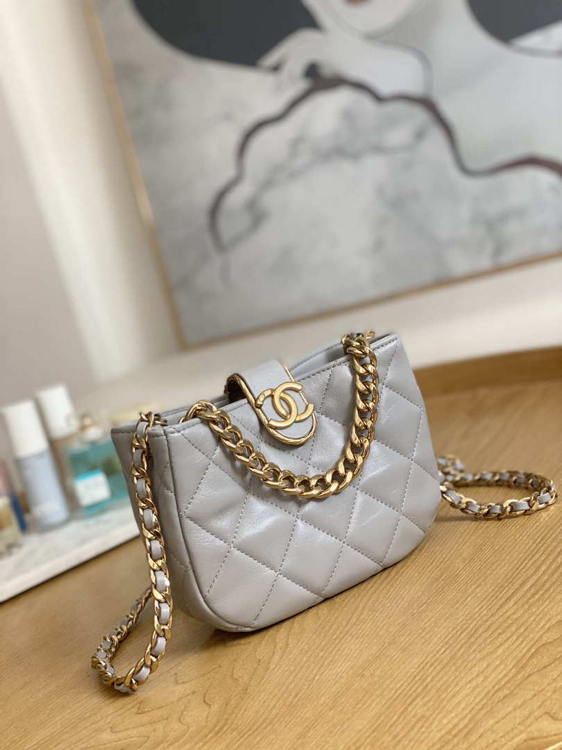 Chanel 3475 Small HOBO Handbag Lambskin & Gold-Tone Metal Light Gray - Default Title - View 3