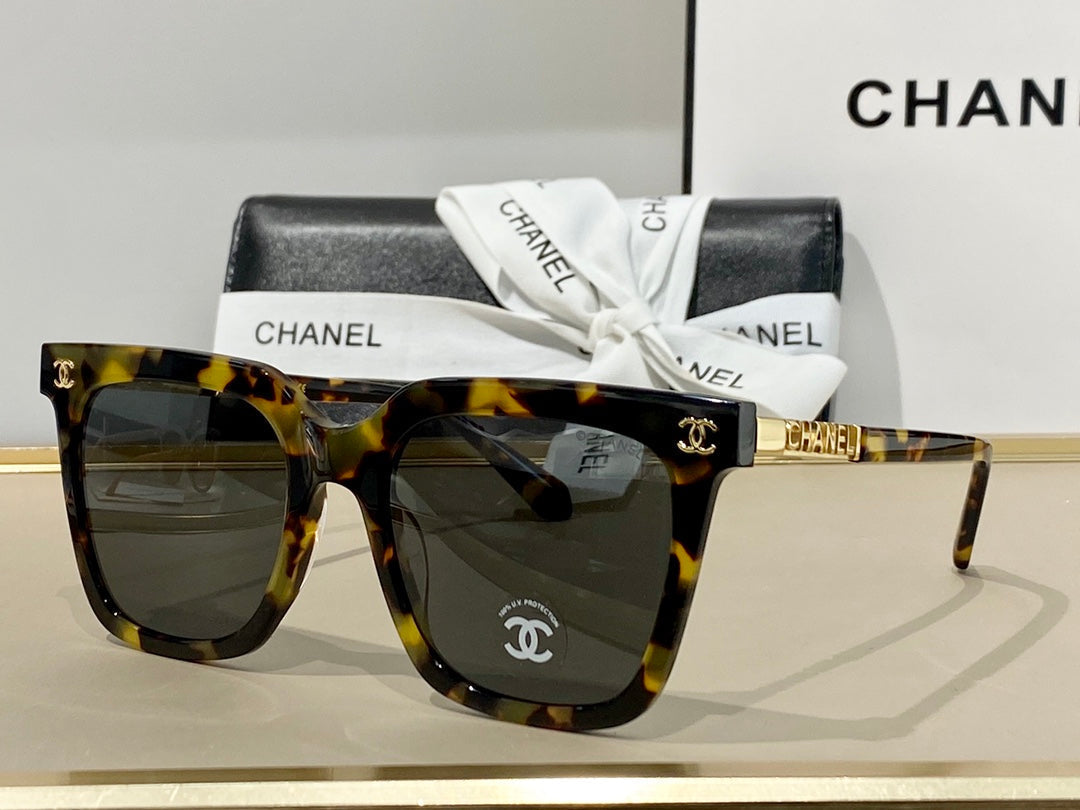 Chanel 5474Q Square Sunglasses 82116 - Default Title - View 1