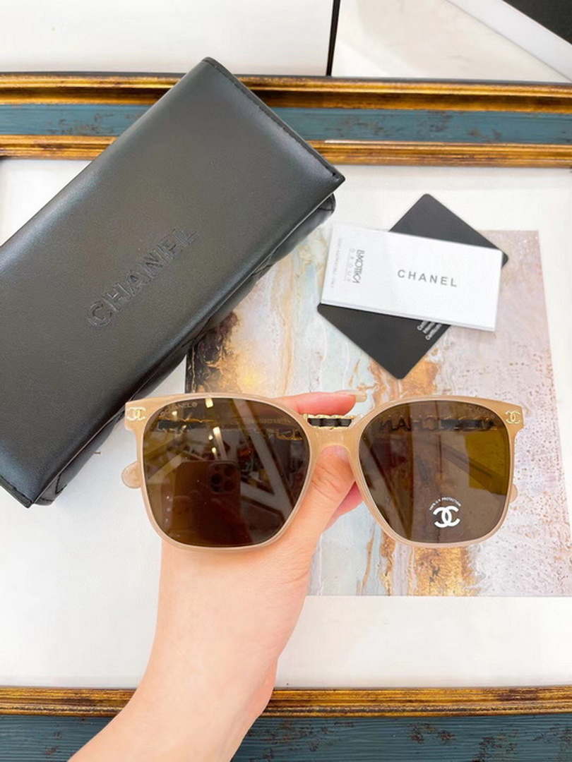 Chanel 5493 Rectangle Sunglasses C83091 - Default Title - View 1