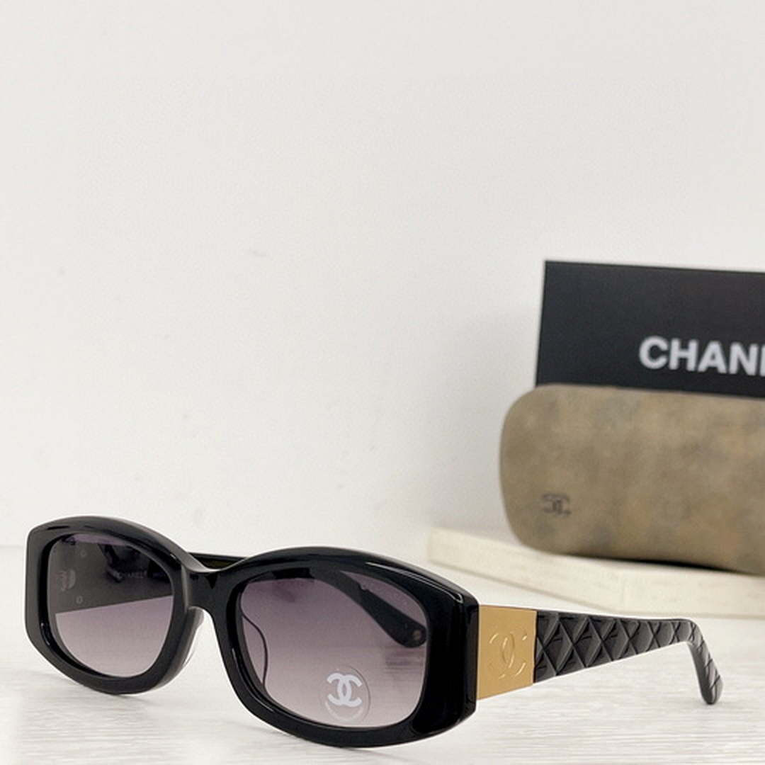 Chanel 5493 Rectangle Sunglasses C83093