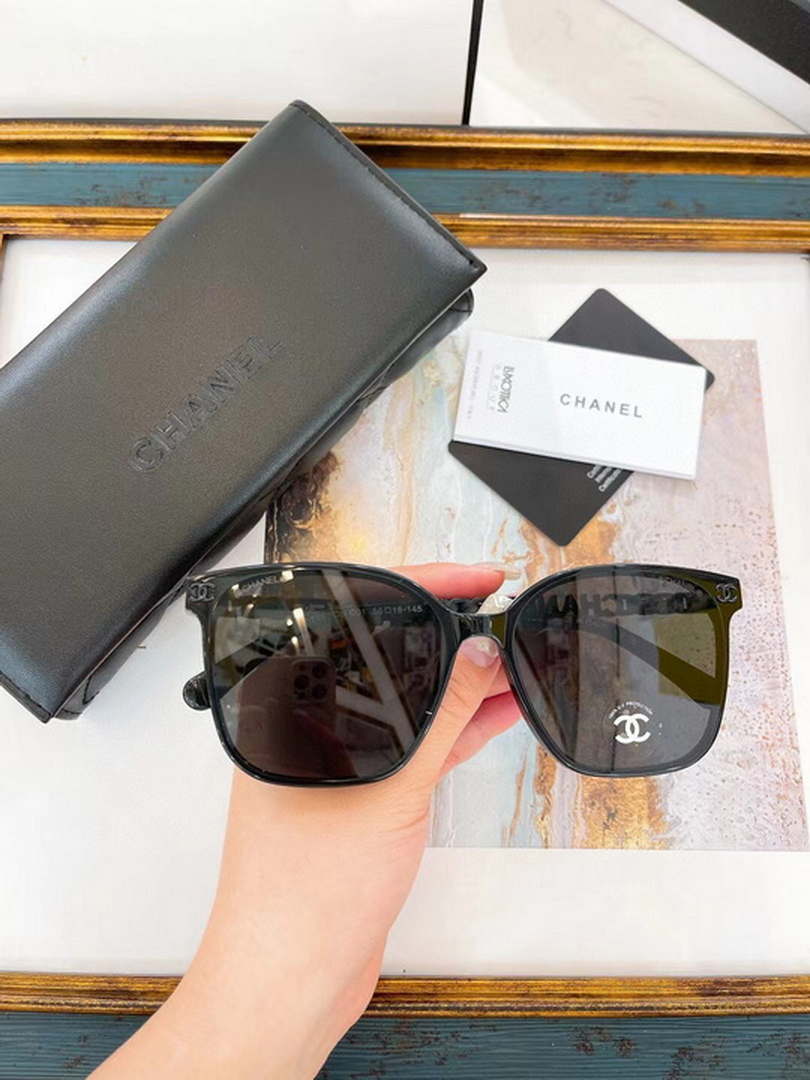 Chanel 5493 Rectangle Sunglasses C83096 - Default Title - View 1