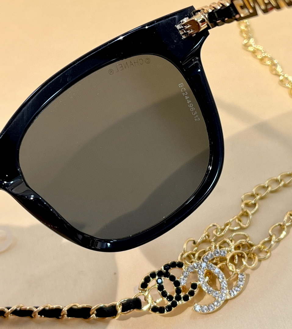 Chanel 5493 Rectangle Sunglasses C83106 - Default Title - View 2