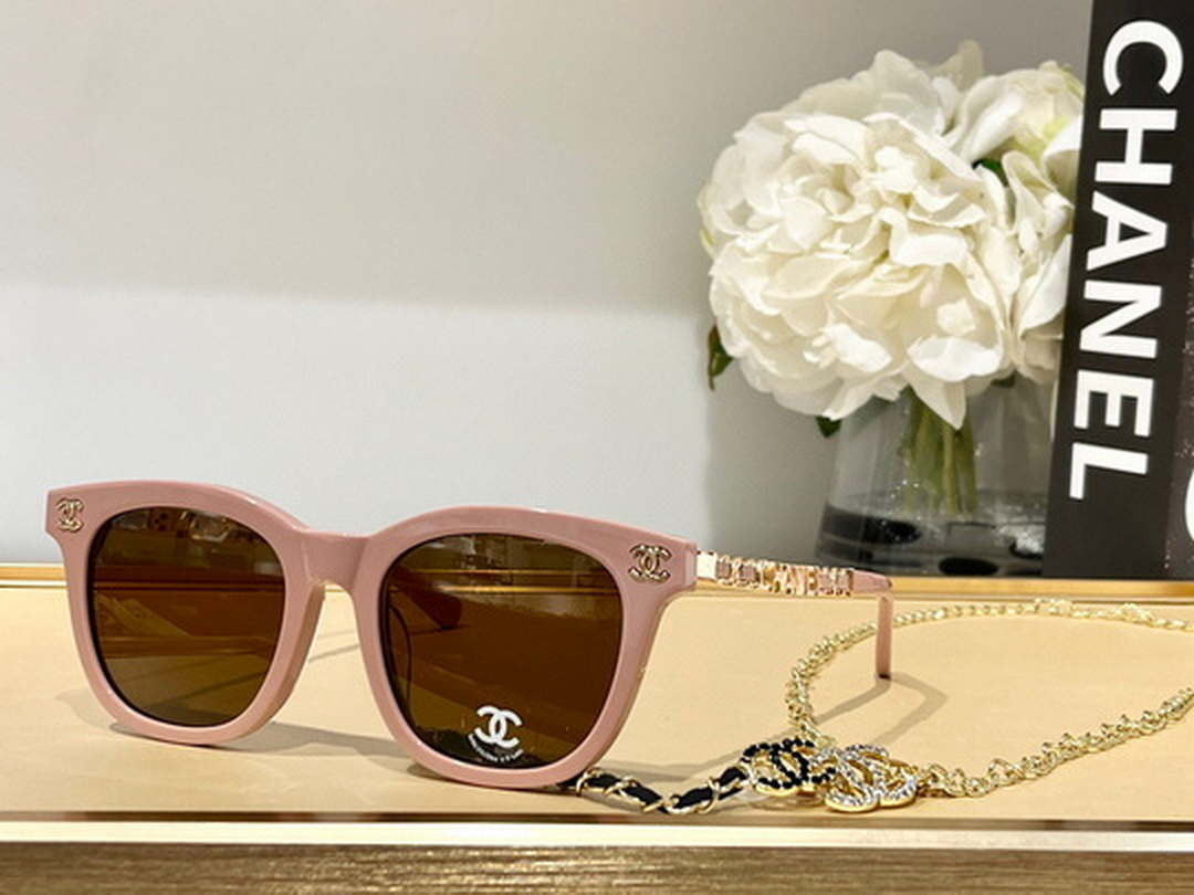 Chanel 5493 Rectangle Sunglasses C83105 - Default Title - View 1