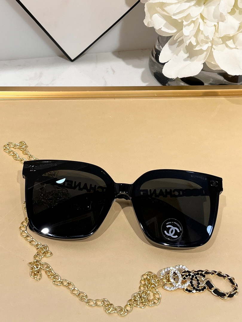 Chanel 5493 Rectangle Sunglasses C83113