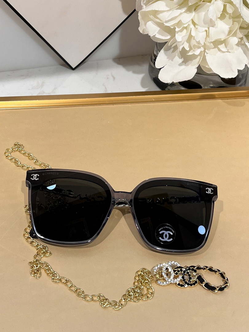 Chanel 5493 Rectangle Sunglasses C83133 - Default Title - View 1
