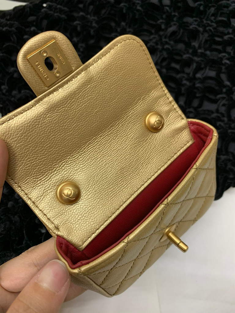 Chanel 99126 Small Box Bag Shoulder bag Black - Default Title - View 6