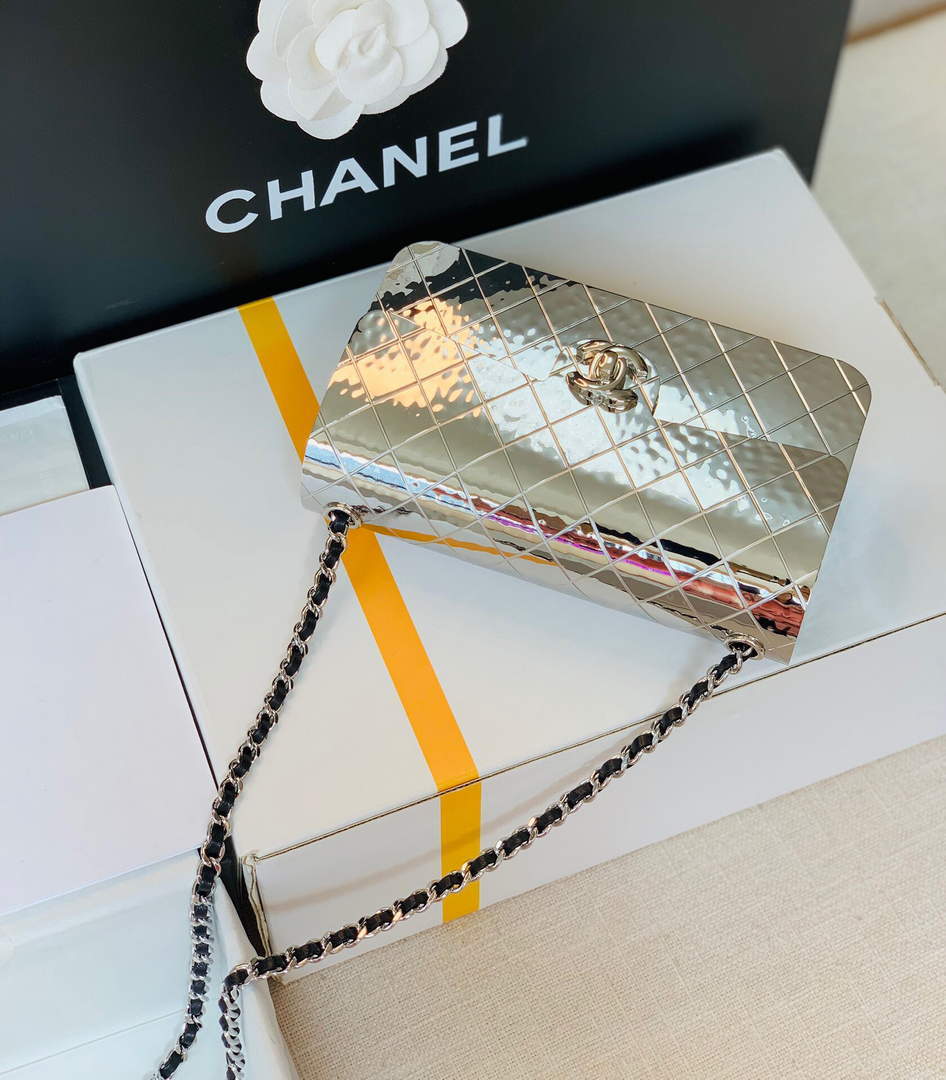 Chanel 99139 Chanel Evening Flap bag Lambskin Metal Silver