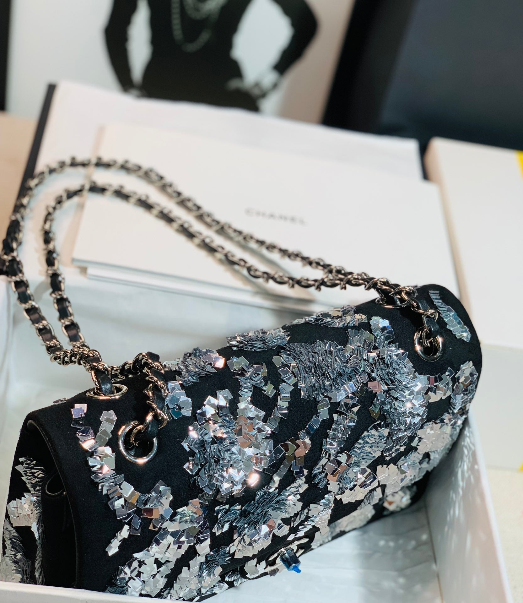 Chanel A01112 Classic Handbag embroidered Lambskin Gold-Tone - Default Title - View 3