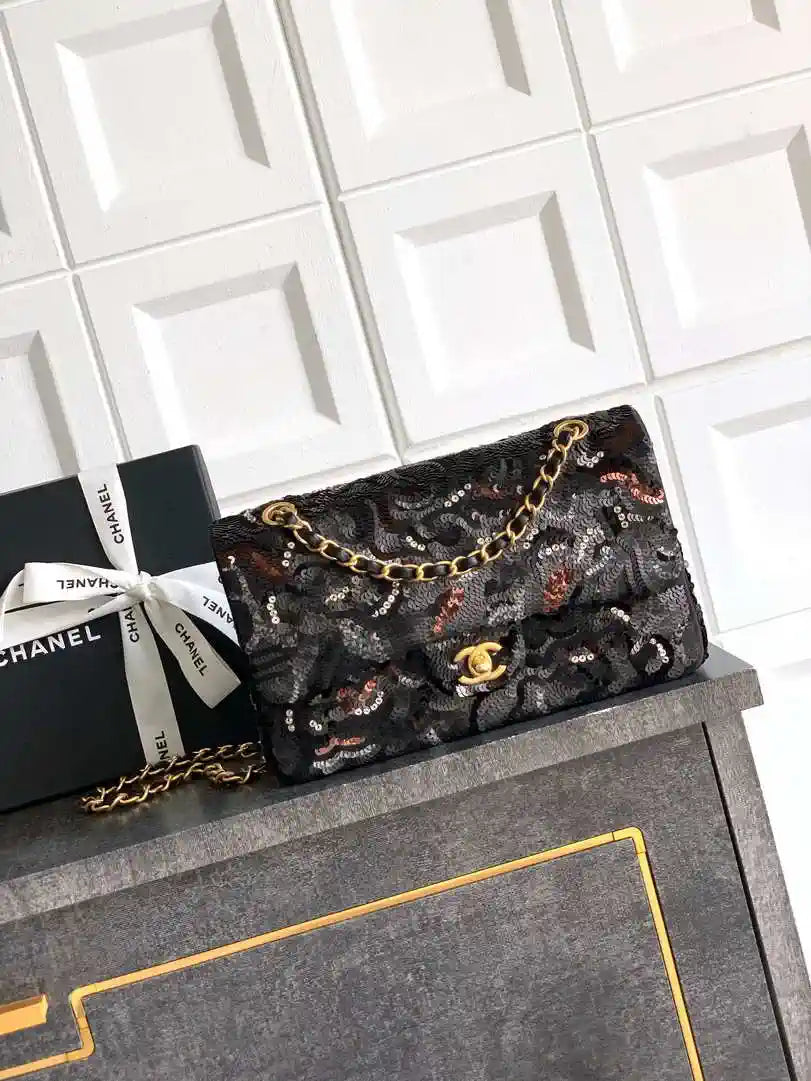 Chanel A01112 Flap Classic 11.12 Handbag 25S Black shiny sequin