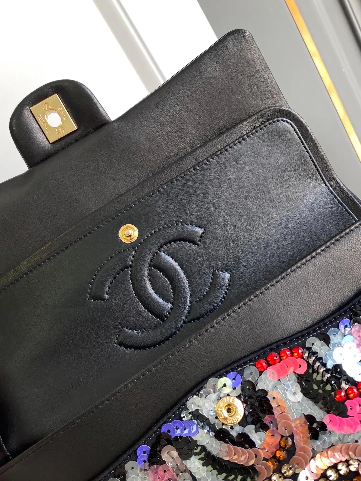 Chanel A01112 Flap Classic 11.12 Handbag 25S Multicolor shiny sequin