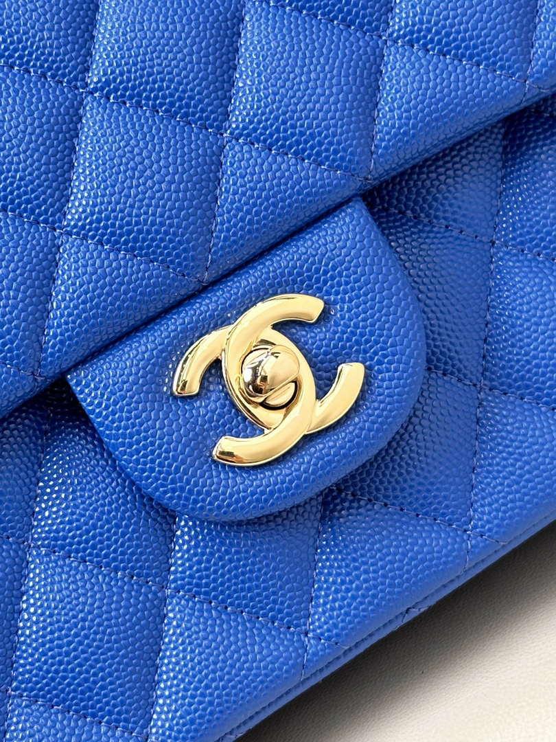 Chanel A01112 Flap Classic 11.12 Handbag Calfskin Blue - Gold - View 14