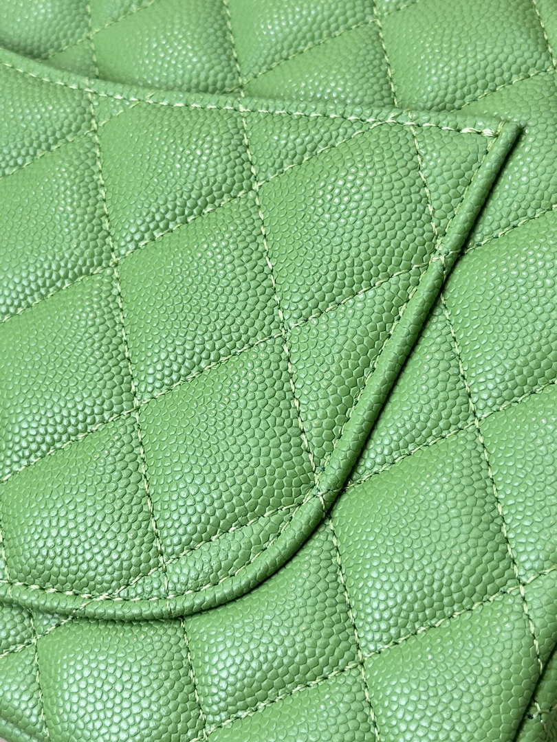 Chanel A01112 Flap Classic 11.12 Handbag Calfskin Green Gold