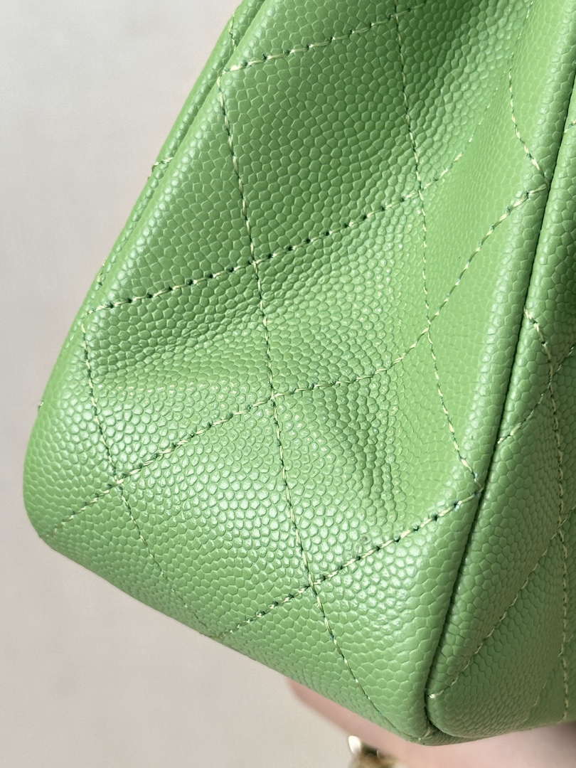 Chanel A01112 Flap Classic 11.12 Handbag Calfskin Green Gold