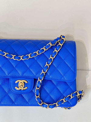 Chanel A01112 Flap Classic 11.12 Handbag Calfskin Sewing Edge Blue - Gold - View 2