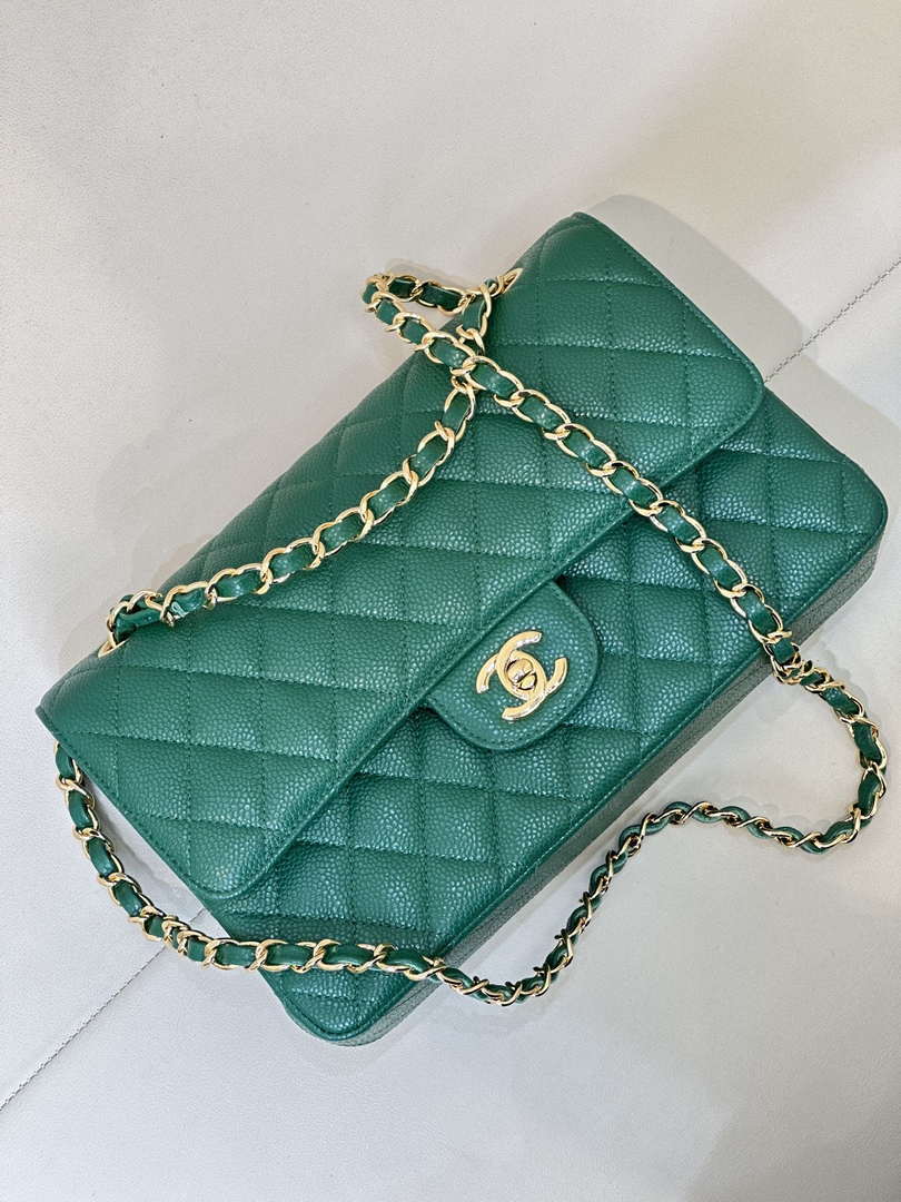 Chanel A01112 Flap Classic 11.12 Handbag Calfskin Sewing Edge Green