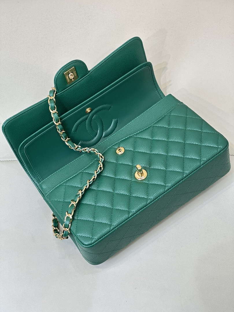 Chanel A01112 Flap Classic 11.12 Handbag Calfskin Sewing Edge Green