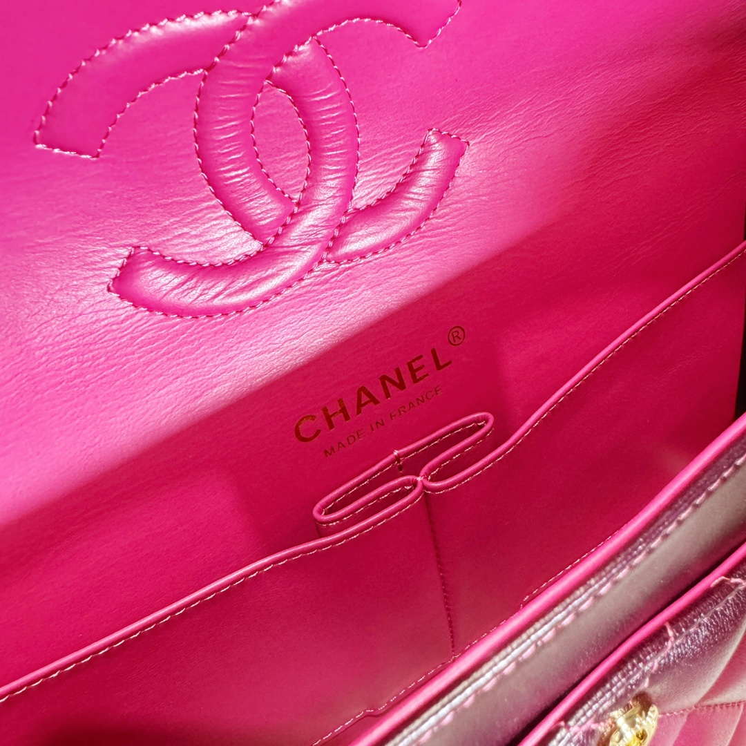Chanel A01112 Flap Classic 11.12 Handbag Gradient Lambskin & Gold-Tone Metal Red
