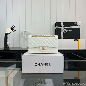 Chanel A01112 Flap Classic 11.12 Handbag Grained Calfskin & Gold-Tone Metal White - Default Title - View 1