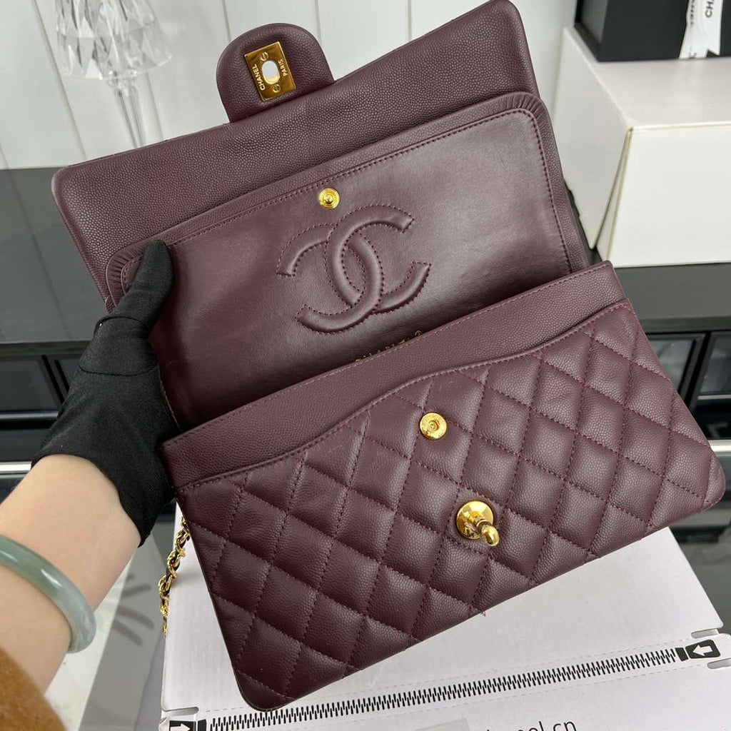 Chanel A01112 Flap Classic 11.12 Handbag Grained Calfskin & Gold-Tone Metal wine Red