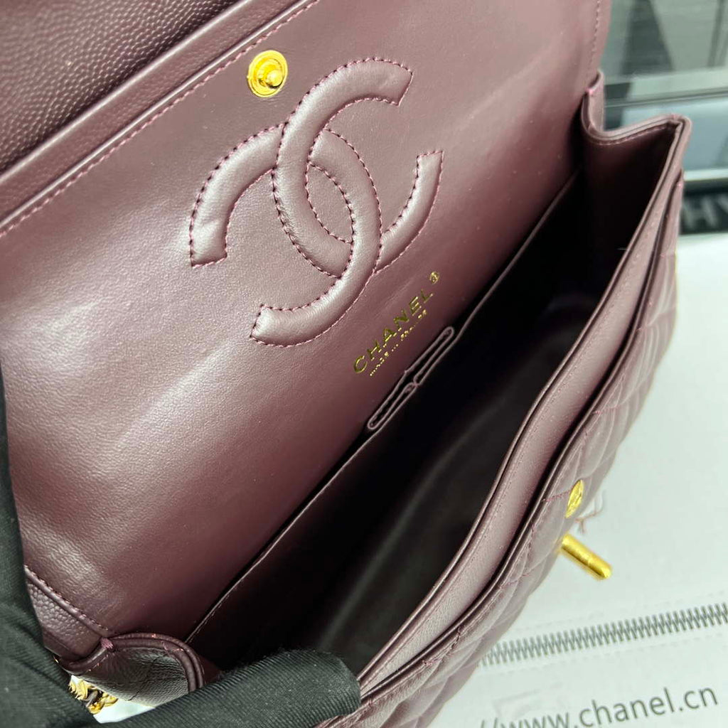 Chanel A01112 Flap Classic 11.12 Handbag Grained Calfskin & Gold-Tone Metal wine Red