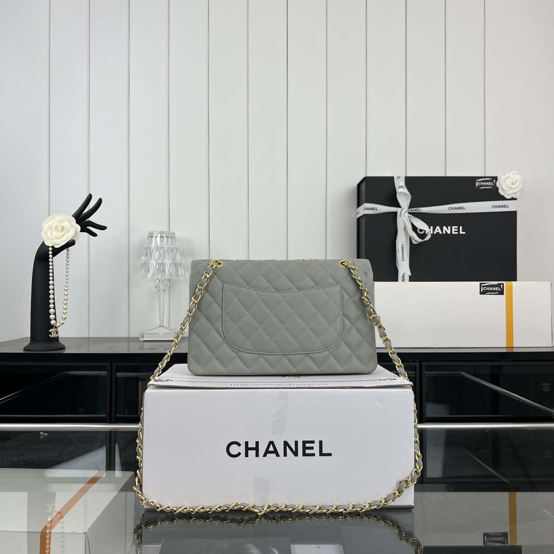 Chanel A01112 Flap Classic 11.12 Handbag Grained Calfskin & Gold-Tone Metal Gray - Default Title - View 2