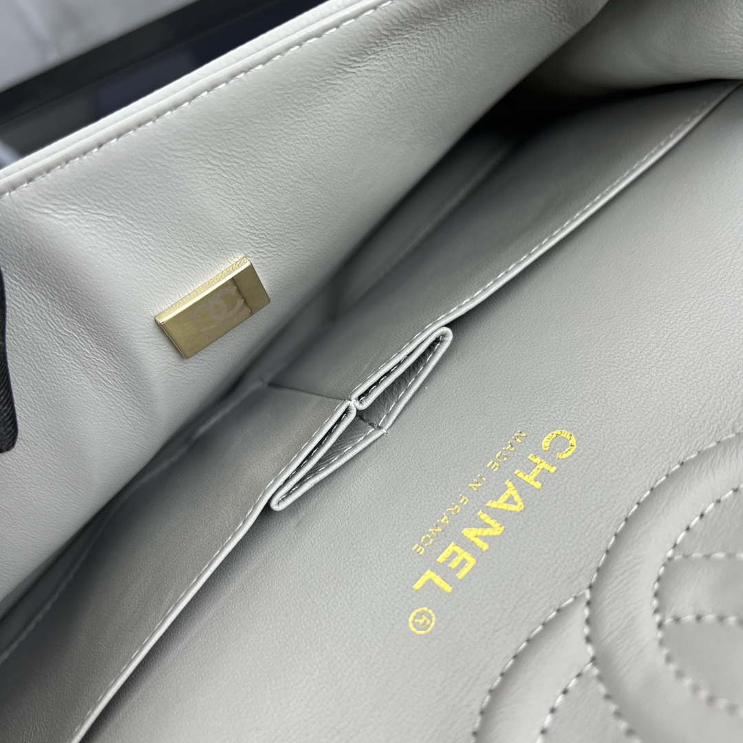 Chanel A01112 Flap Classic 11.12 Handbag Grained Calfskin & Gold-Tone Metal Gray - Default Title - View 9