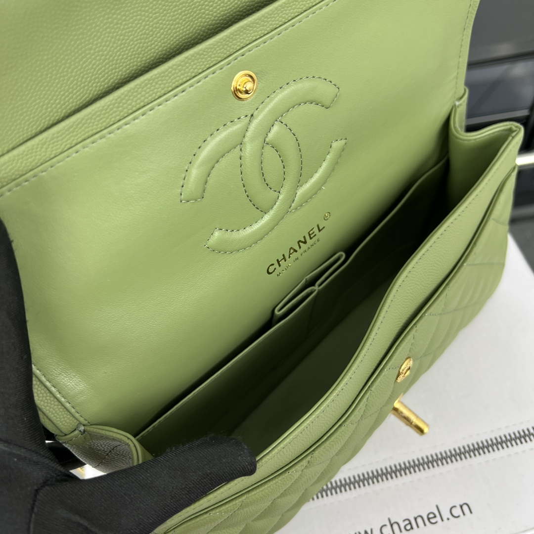 Chanel A01112 Flap Classic 11.12 Handbag Grained Calfskin & Gold-Tone Metal Green - Default Title - View 8