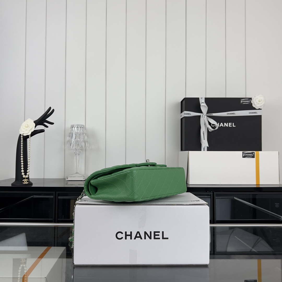 Chanel A01112 Flap Classic 11.12 Handbag Grained Calfskin & Silver-Tone Metal Kelly Green - Default Title - View 4