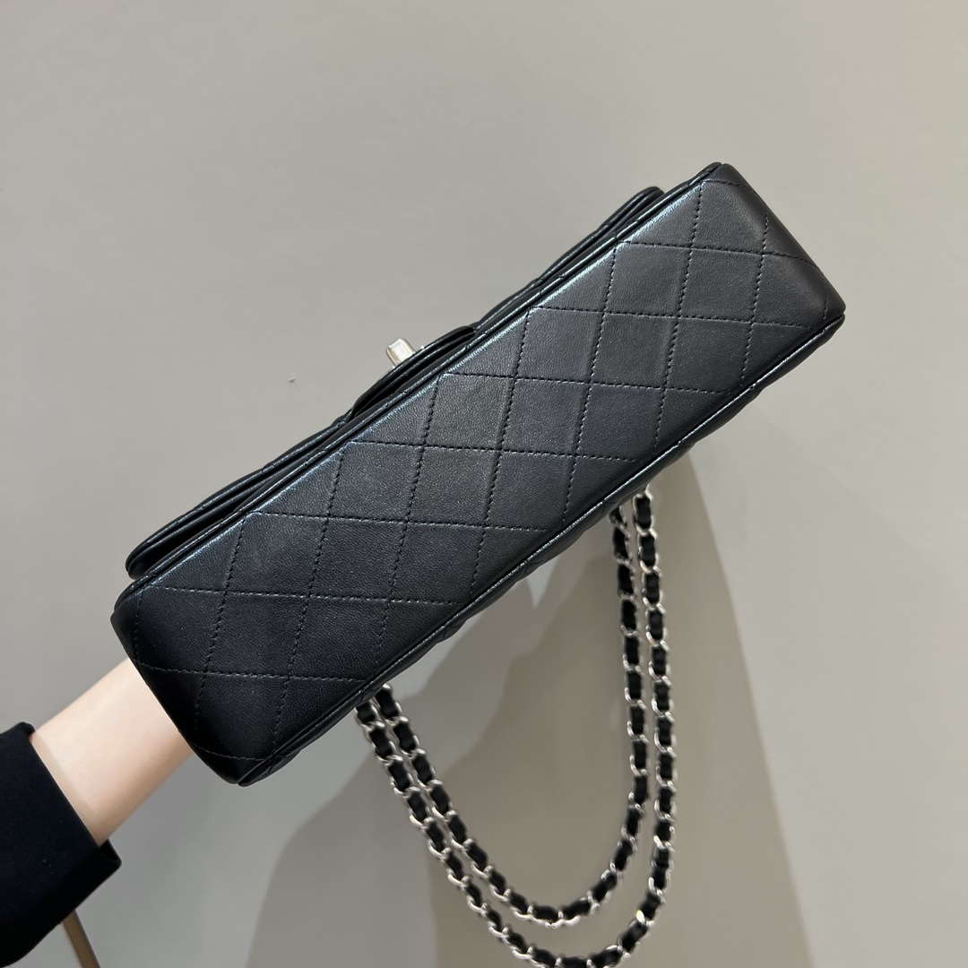 Chanel A01112 Flap Classic 11.12 Handbag Haas Lambskin & Gold-Tone Metal Black