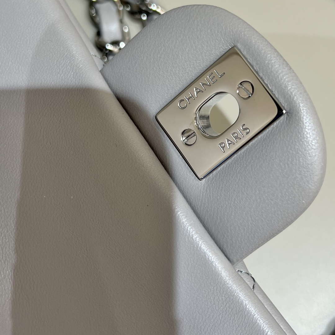 Chanel A01112 Flap Classic 11.12 Handbag Haas Lambskin & Gold-Tone Metal Light Gray