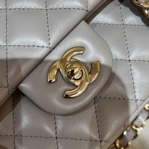 Chanel A01112 Flap Classic 11.12 Handbag Haas Lambskin & Gold-Tone Metal Light Gray - Light Gold - View 11