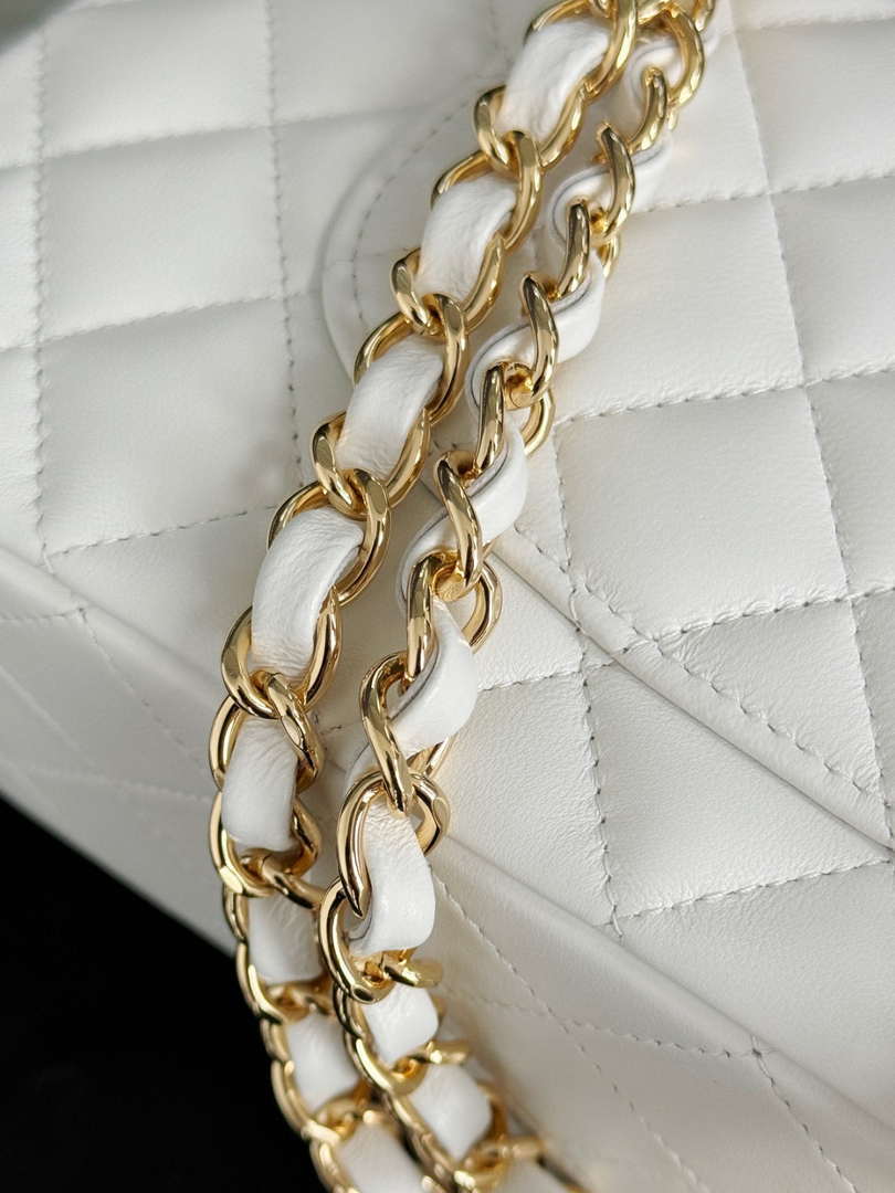 Chanel A01112 Flap Classic 11.12 Handbag Haas Lambskin & Gold-Tone Metal White