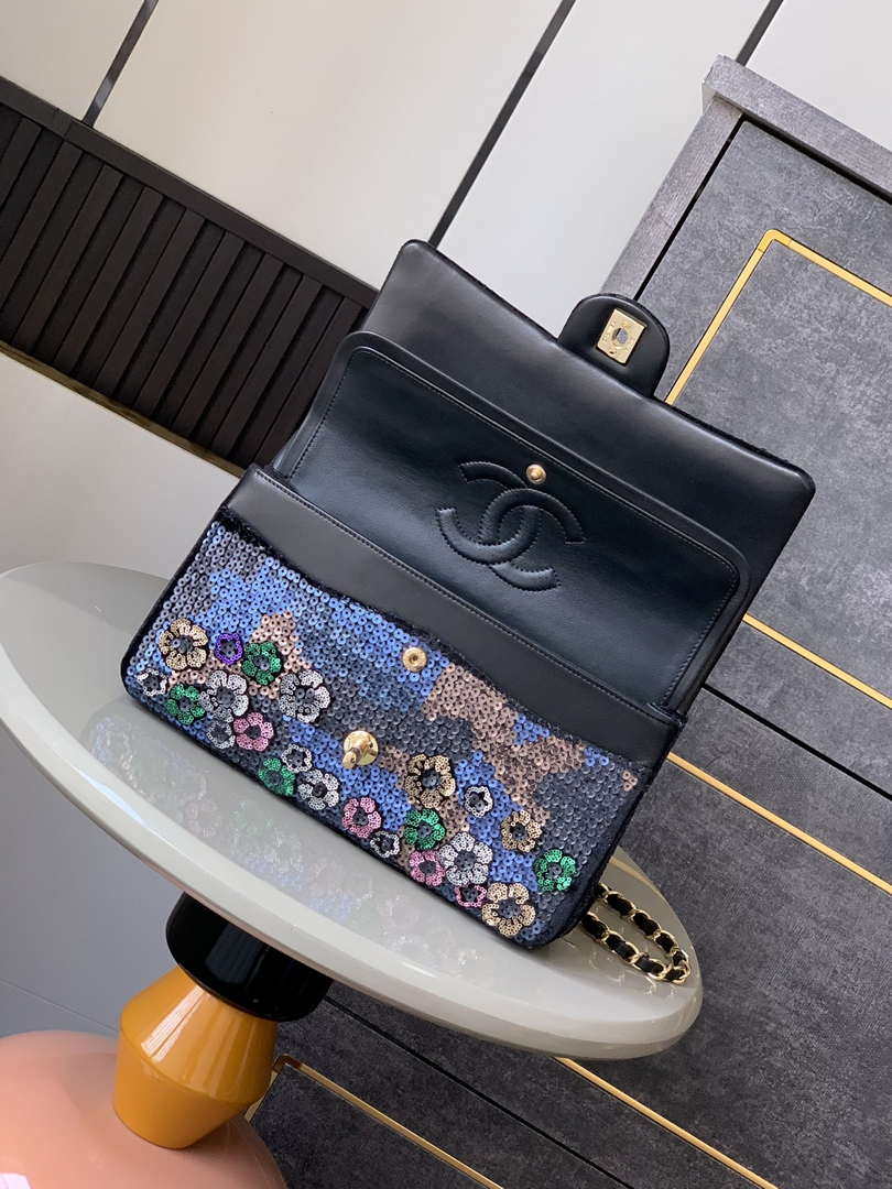 Chanel A01112 Flap Classic 11.12 Handbag High-end handmade embroidery Sequined