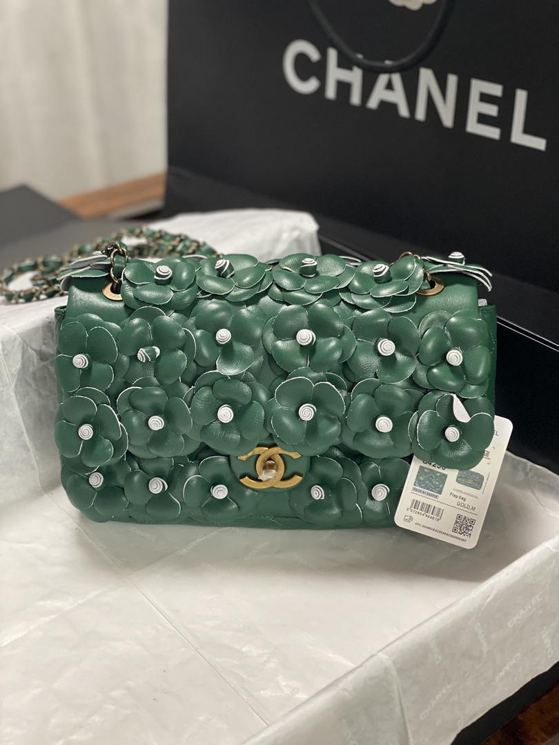 Chanel A01112 Flap Classic 11.12 Handbag Lambskin Camellia Series Green
