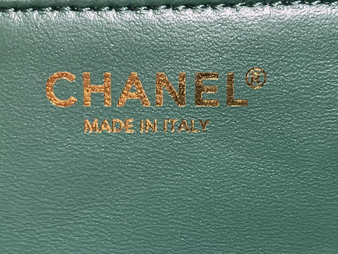 Chanel A01112 Flap Classic 11.12 Handbag Lambskin Camellia Series Green - Default Title - View 7