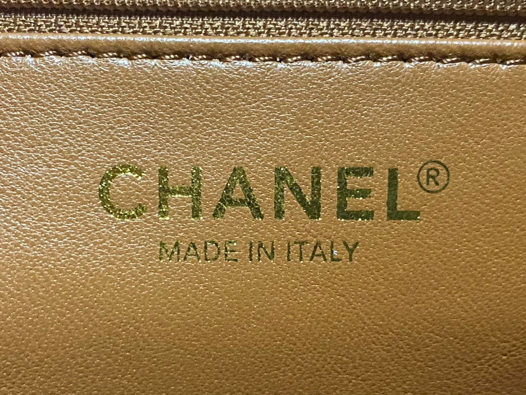 Chanel A01112 Flap Classic 11.12 Handbag Lambskin Camellia Series Brown