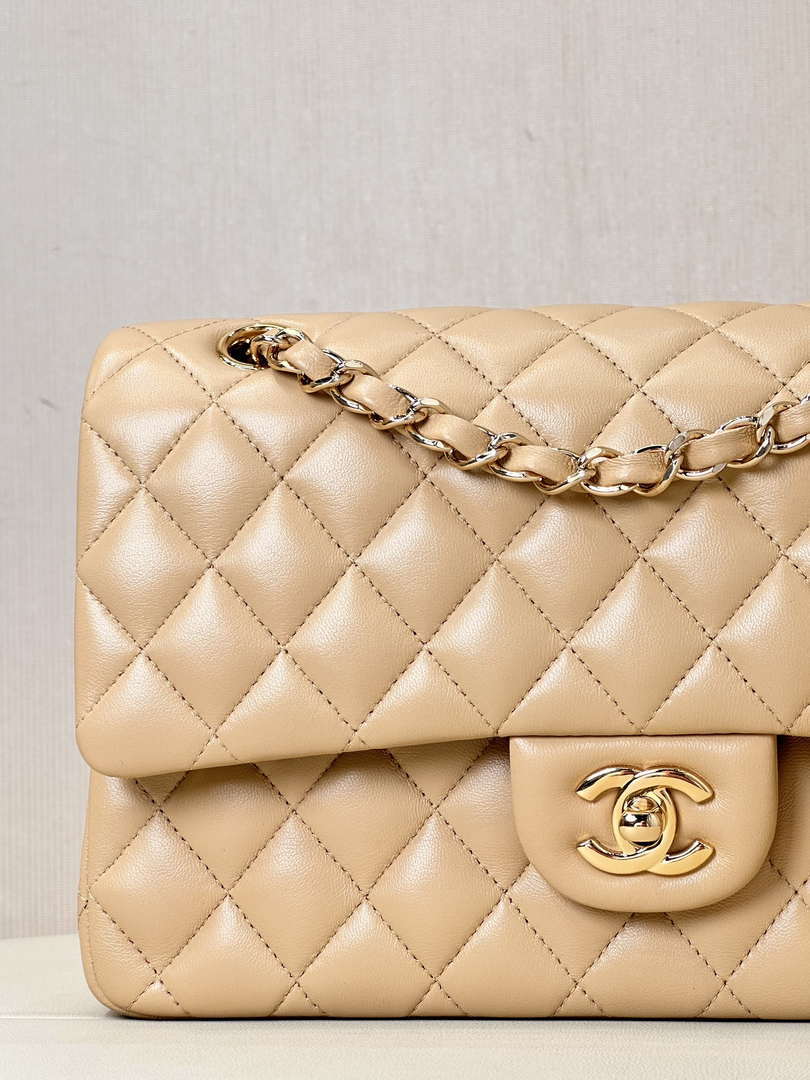 Chanel A01112 Flap Classic 11.12 Handbag Lambskin & Gold-Tone Metal Apricot