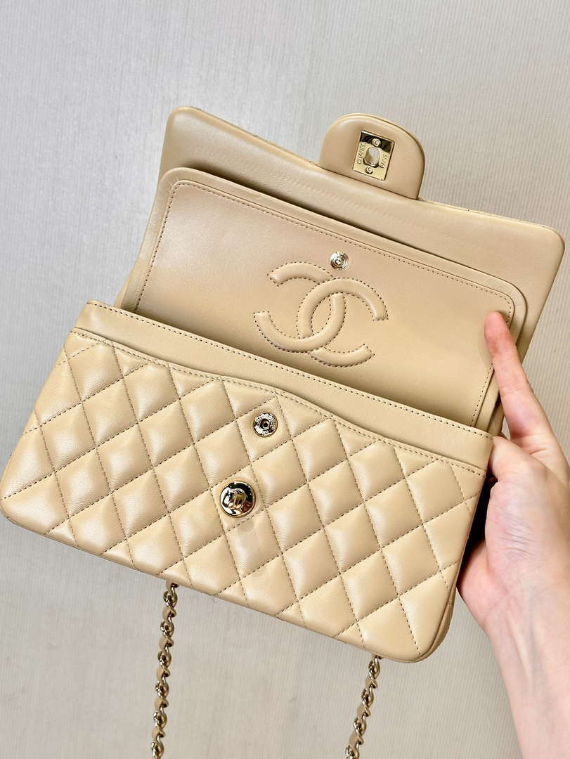 Chanel A01112 Flap Classic 11.12 Handbag Lambskin & Gold-Tone Metal Apricot