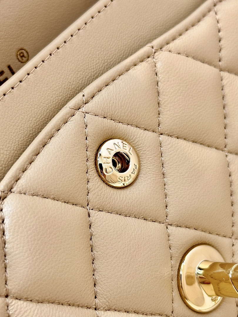 Chanel A01112 Flap Classic 11.12 Handbag Lambskin & Gold-Tone Metal Apricot