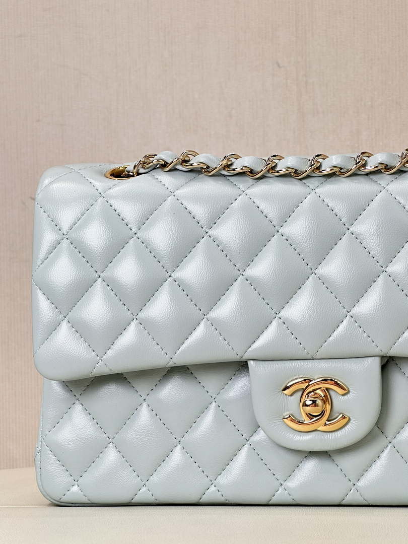 Chanel A01112 Flap Classic 11.12 Handbag Lambskin & Gold-Tone Metal Light Blue - Default Title - View 4