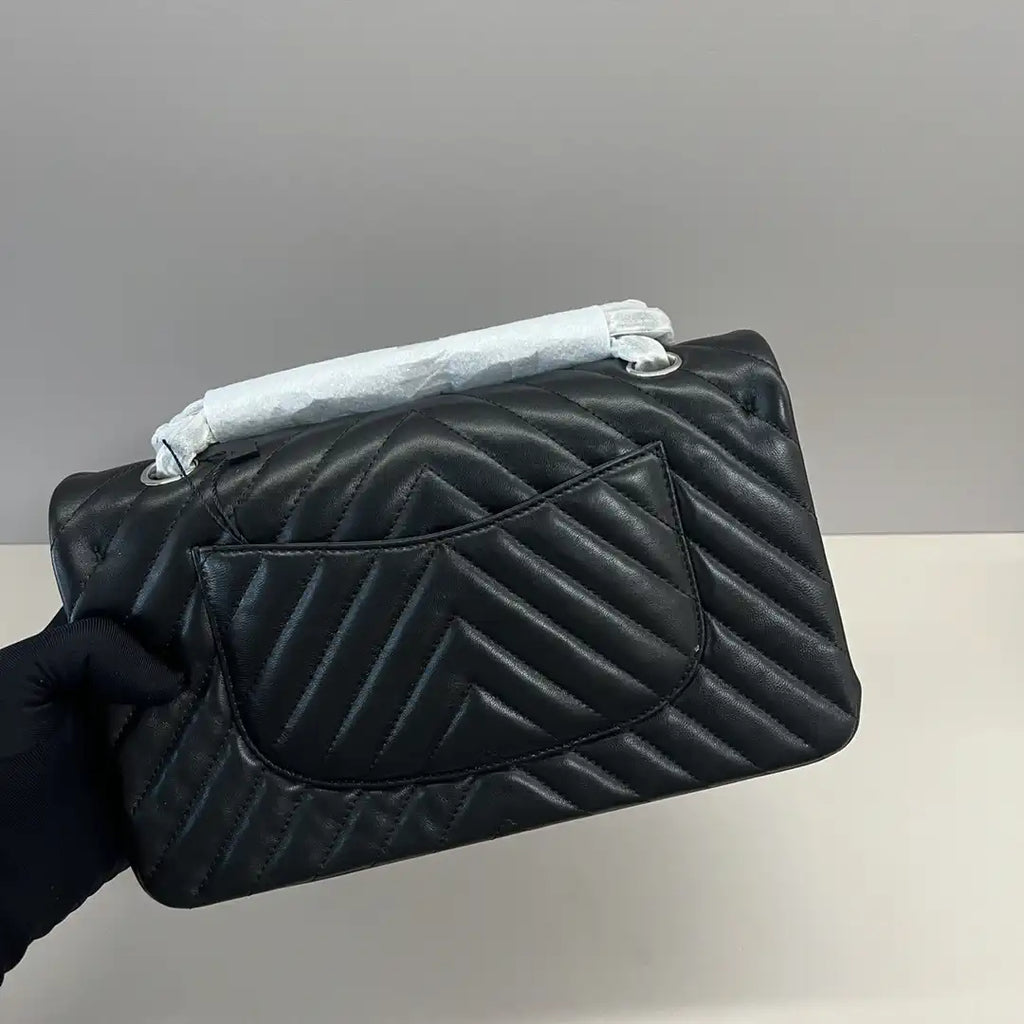 Chanel A01112 Flap Classic 11.12 Handbag Lambskin Black V grid