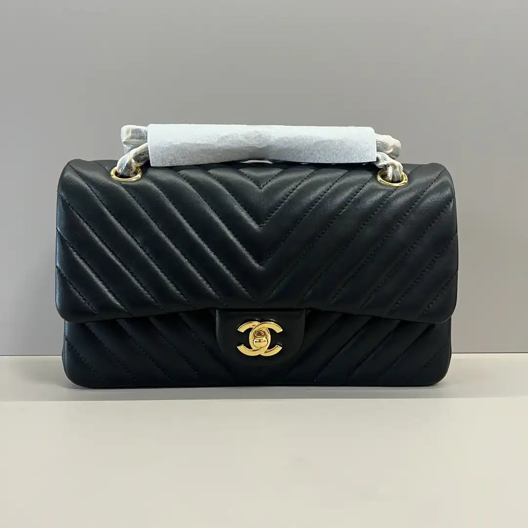 Chanel A01112 Flap Classic 11.12 Handbag Lambskin Black V grid