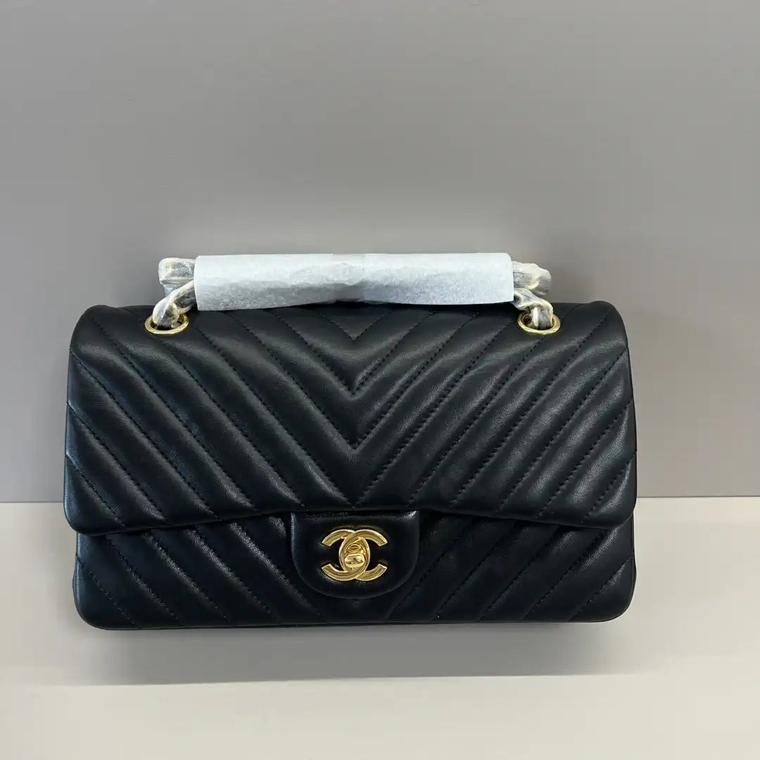 Chanel A01112 Flap Classic 11.12 Handbag Lambskin Black V grid