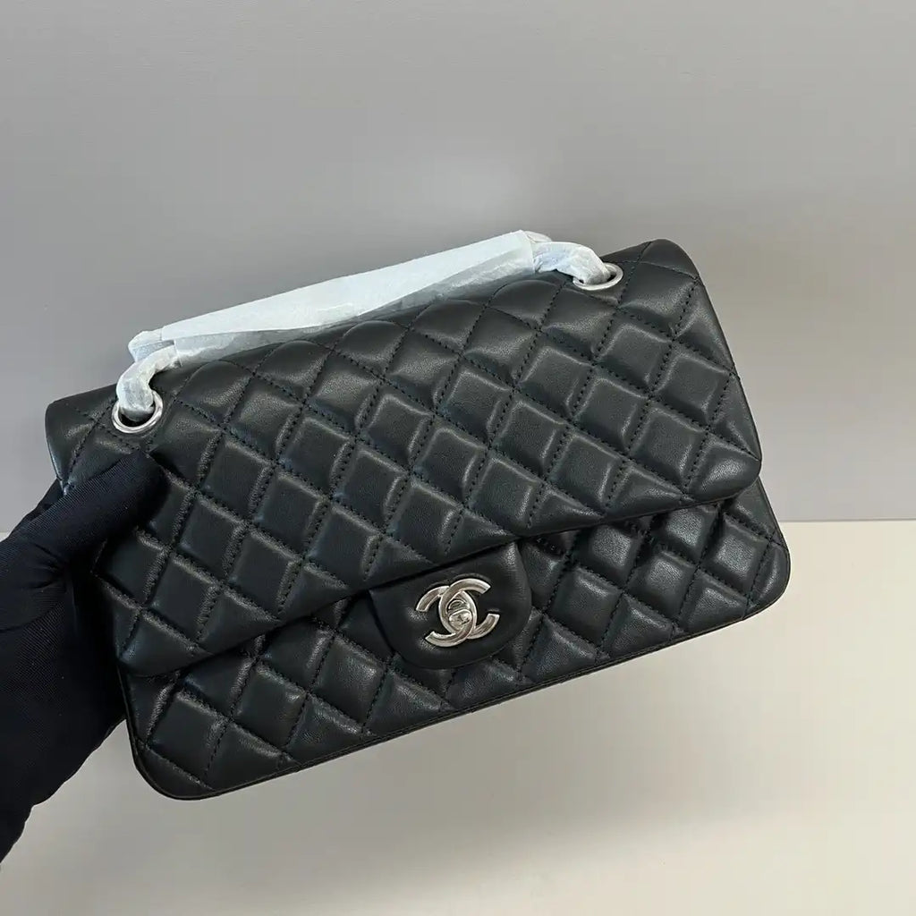 Chanel A01112 Flap Classic 11.12 Handbag Lambskin Black